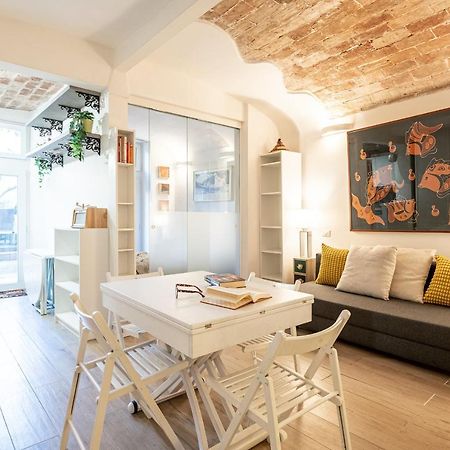 Oltrarno Bright Apartment con Patio Privato Firenze Esterno foto