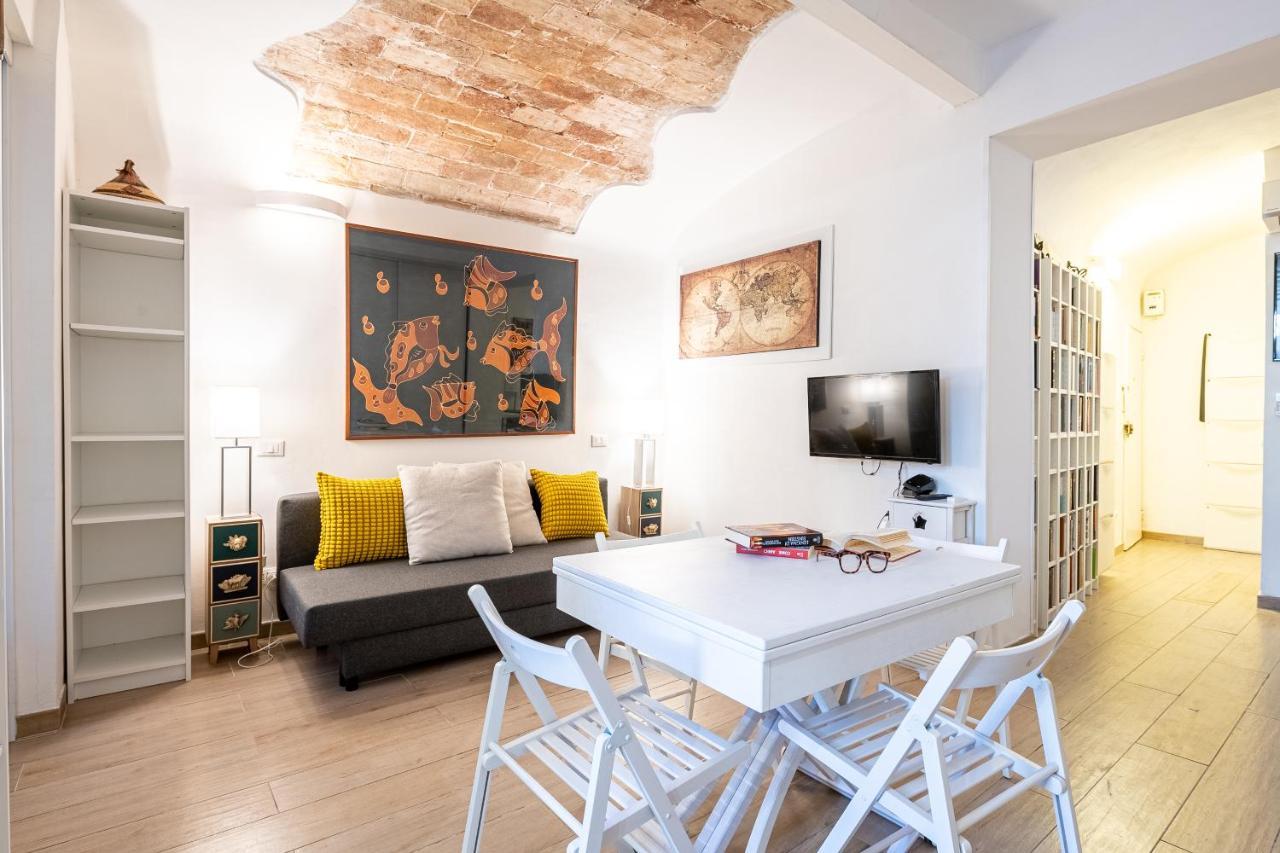 Oltrarno Bright Apartment con Patio Privato Firenze Esterno foto